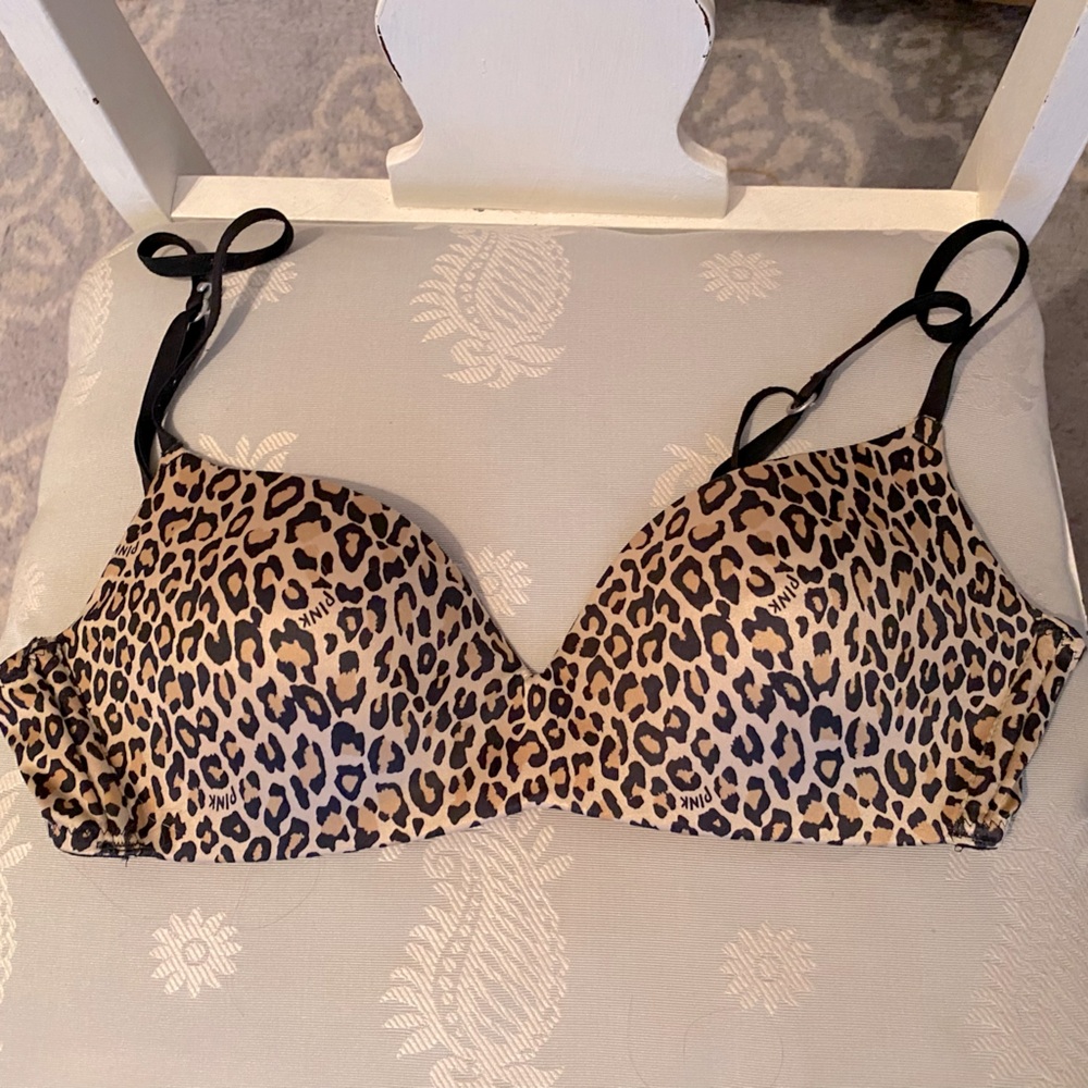 VS Pink Bra